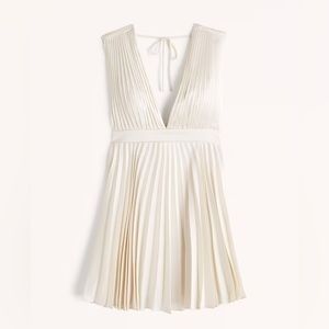 Abercrombie Plunge Pleated Mini Dress in White